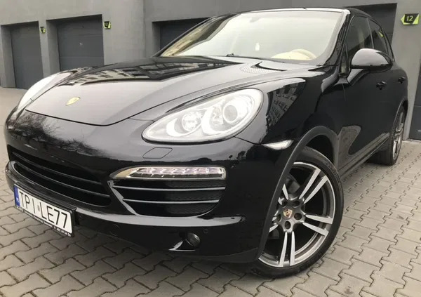 samochody osobowe Porsche Cayenne cena 111111 przebieg: 152000, rok produkcji 2011 z Katowice